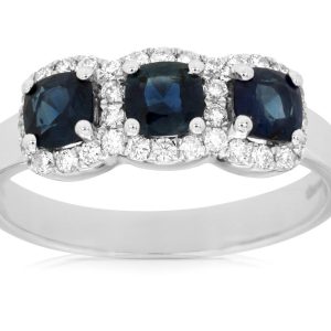 SAPPHIRE & DIAMOND RING