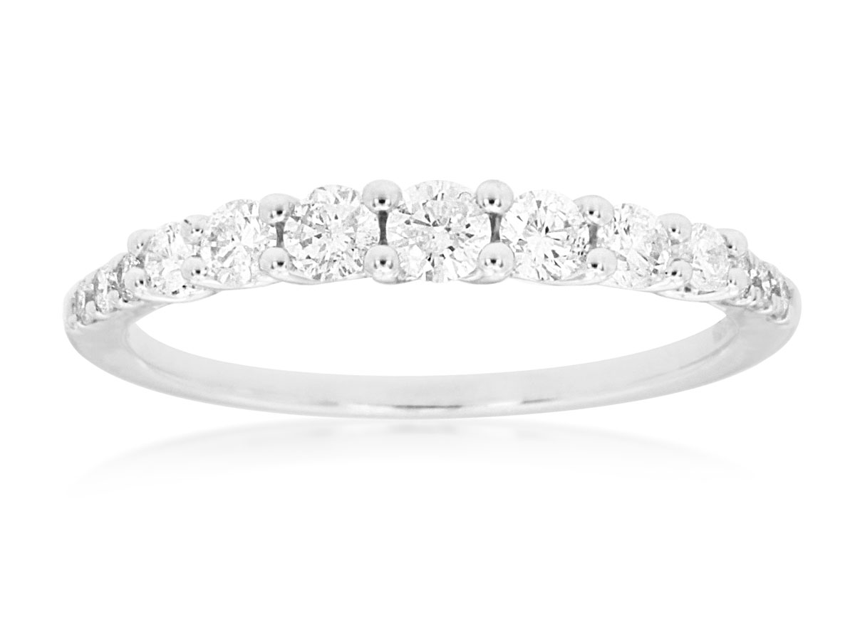 DIAMOND WEDDING BAND