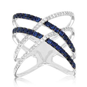 SAPPHIRE & DIAMOND RING