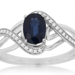 SAPPHIRE & DIAMOND RING