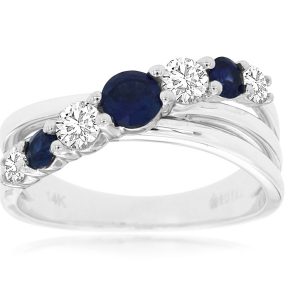 SAPPHIRE & DIAMOND RING