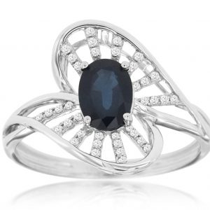 SAPPHIRE & DIAMOND RING