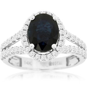 SAPPHIRE & DIAMOND RING