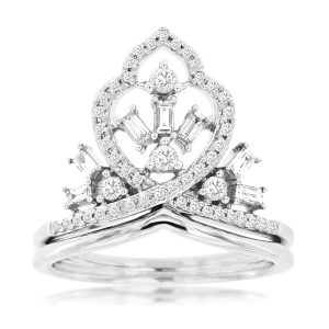 LADIES’ DIAMOND RING
