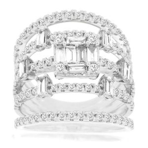 LADIES’ DIAMOND RING