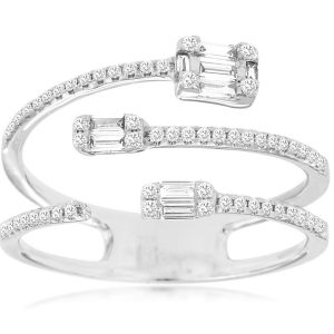LADIES’ DIAMOND RING