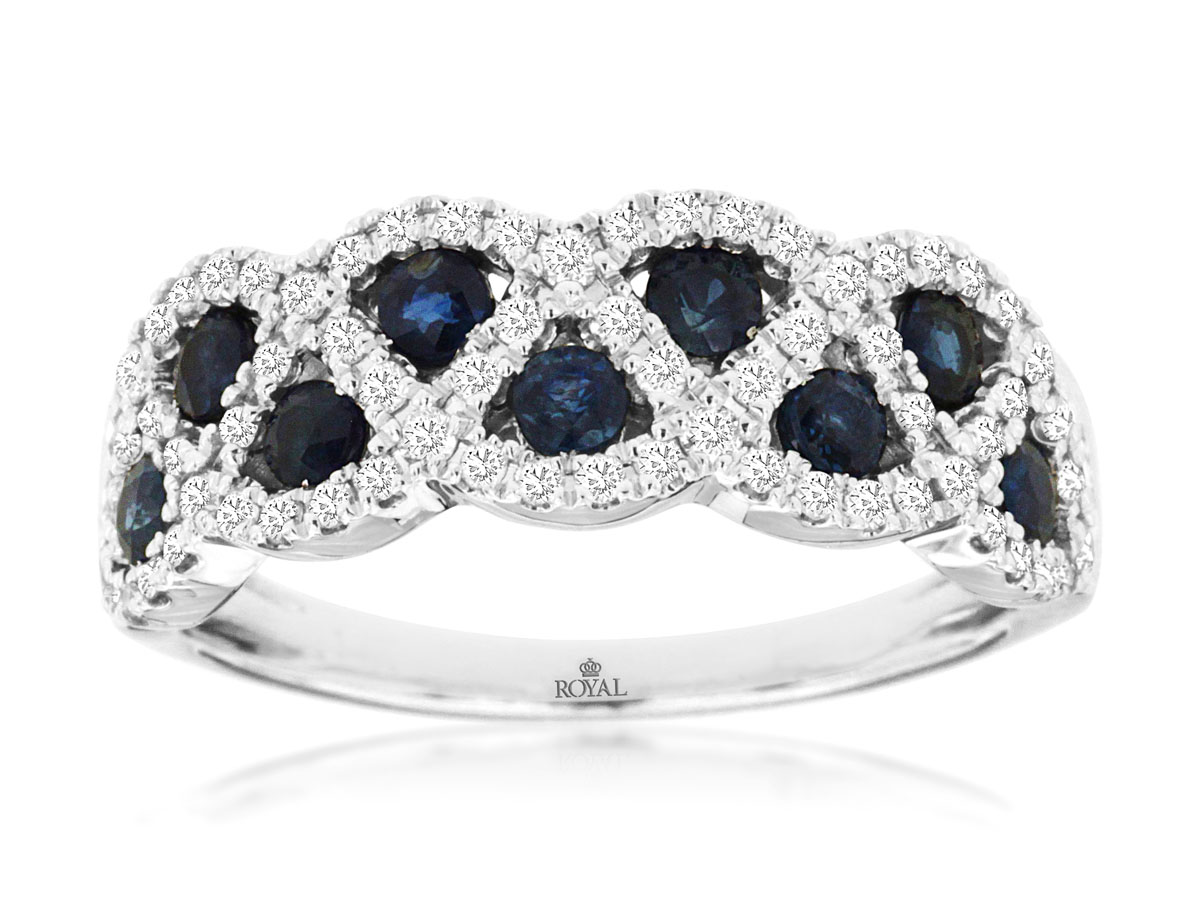 SAPPHIRE & DIAMOND RING