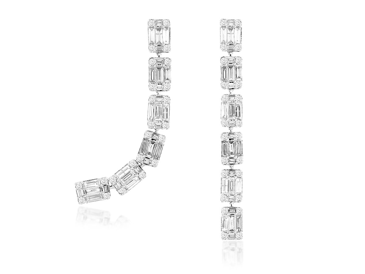DIAMOND EARRING