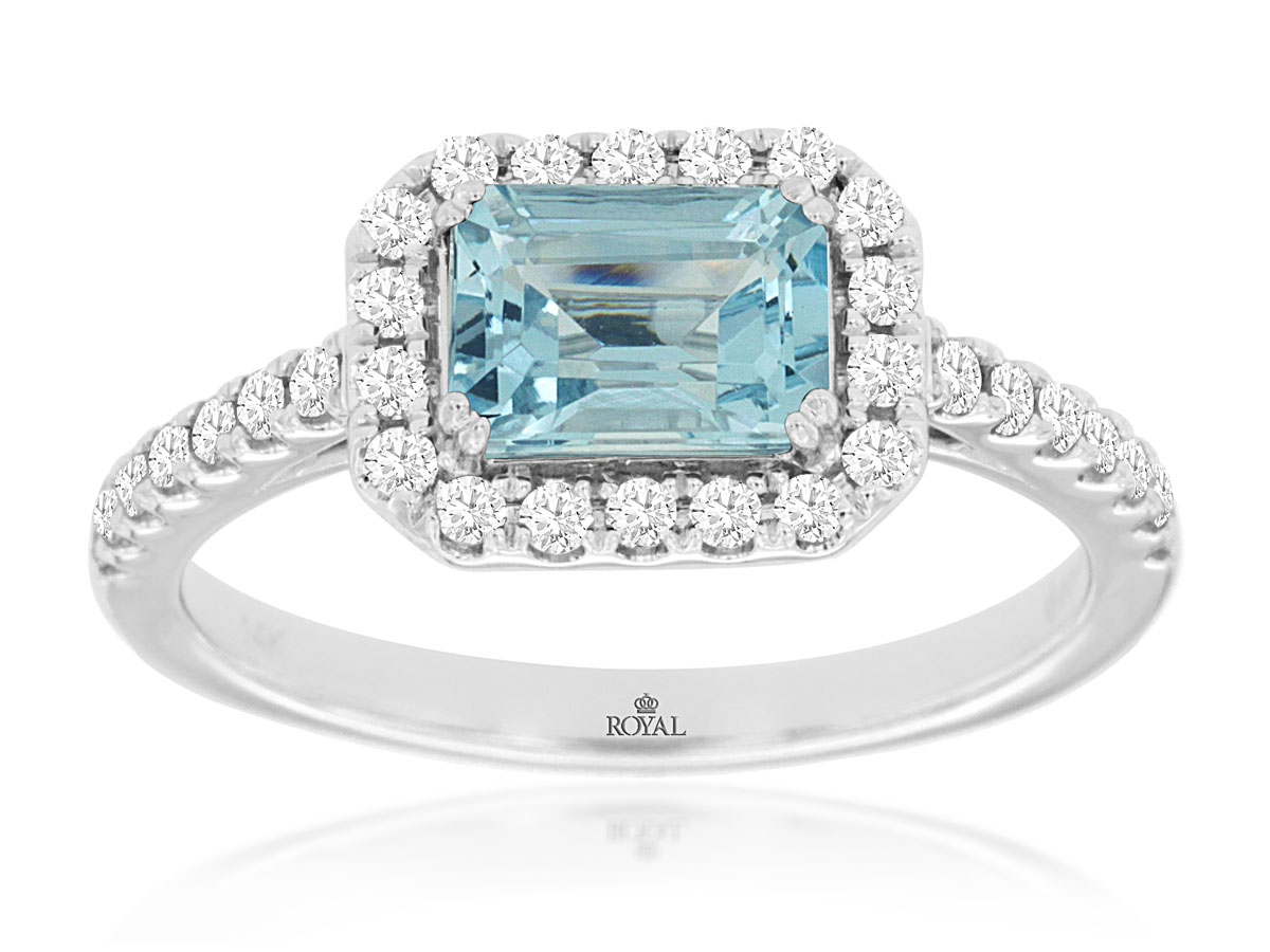 AQUAMARINE & DIAMOND RING
