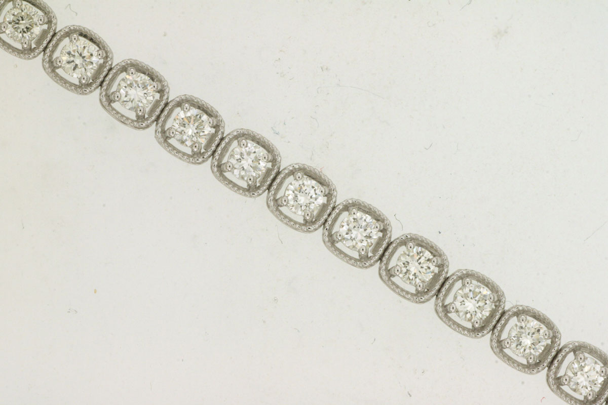 DIAMOND BRACELET