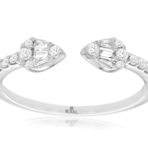 LADIES’ DIAMOND RING