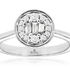 LADIES’ DIAMOND RING