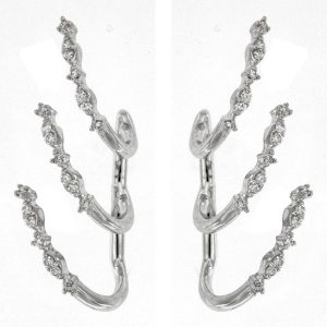DIAMOND EARRING