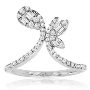 LADIES’ DIAMOND RING