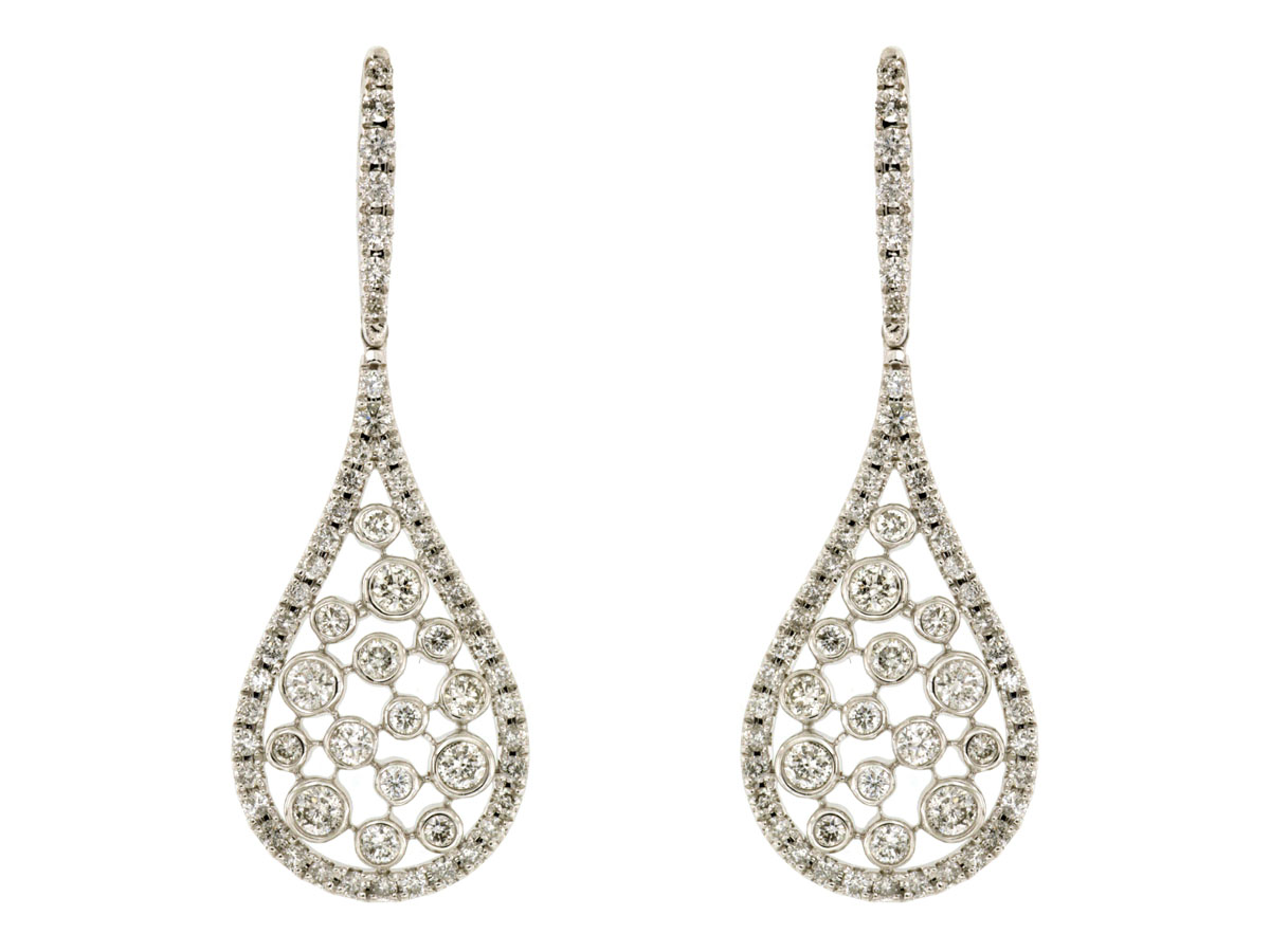 DIAMOND EARRING
