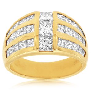 DIAMOND RING