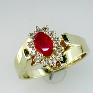RUBY & DIAMOND RING