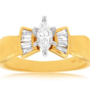 DIAMOND ENGAGEMENT RING