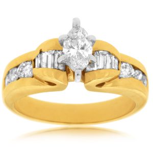DIAMOND ENGAGEMENT RING