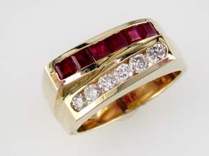 RUBY & DIAMOND RING