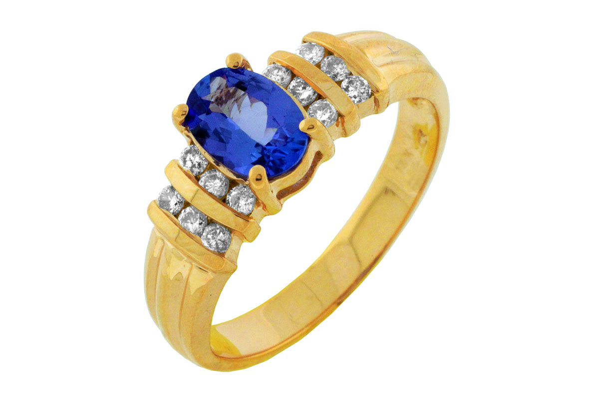 TANZANITE & DIAMOND RING