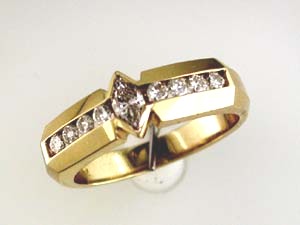 DIAMOND WEDDING RING