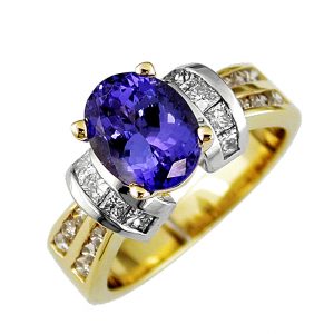 TANZANITE & DIAMOND RING