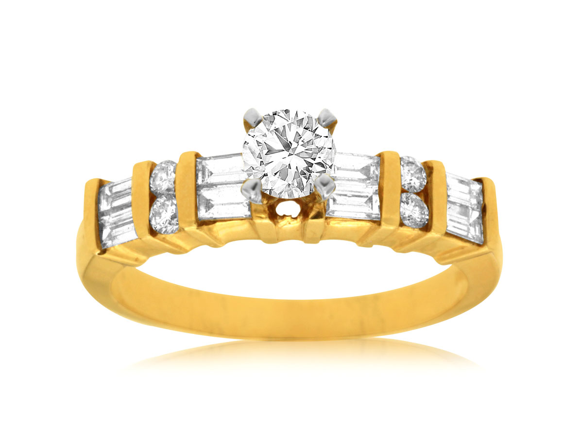 DIAMOND ENGAGEMENT RING
