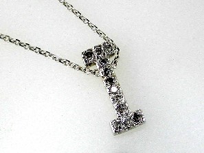 INITIAL DIAMOND PENDANT I