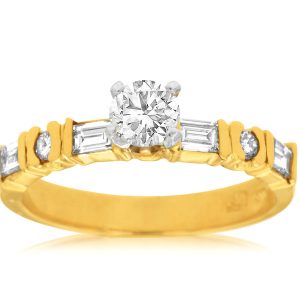 DIAMOND ENGAGEMENT RING