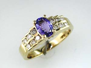 TANZANITE & DIAMOND RING