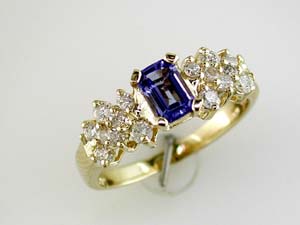 TANZANITE & DIAMOND RING