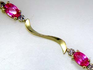 DIAMOND PINK SAPPHIRE BRACELET