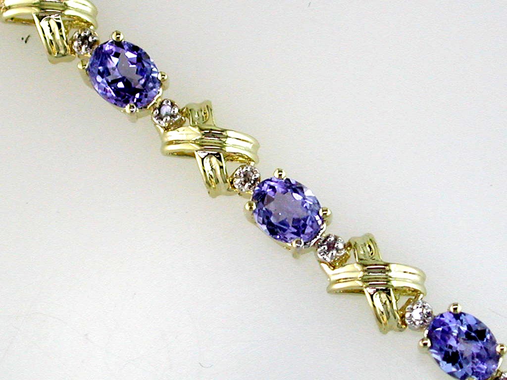 TANZANITE & DIAMOND BRACELET