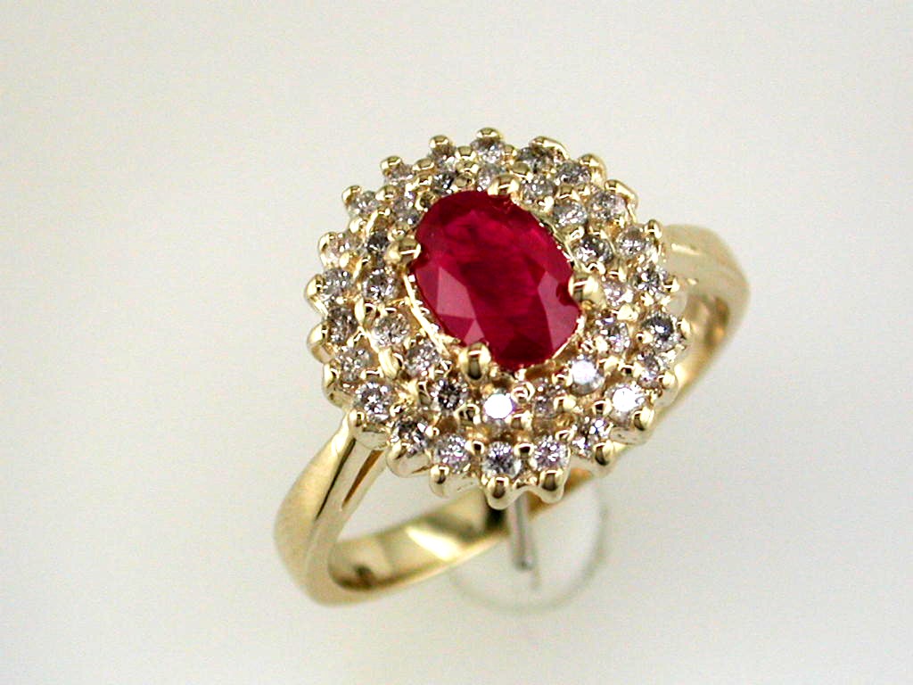 RUBY & DIAMOND RING