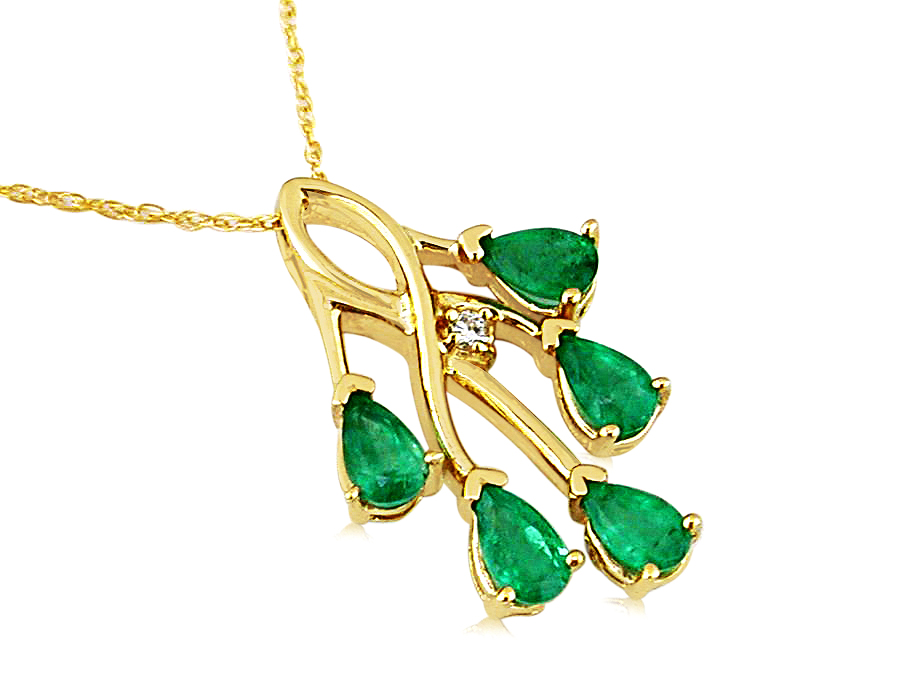 EMERALD & DIAMOND PENDANT
