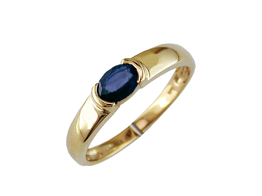 SAPPHIRE RING