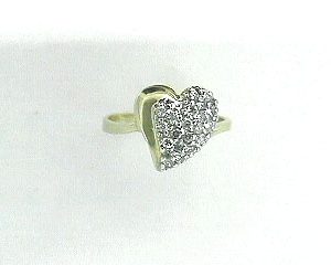 DIAMOND HEART RING