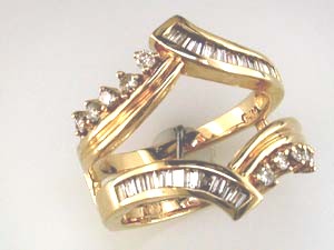 INSERT RING