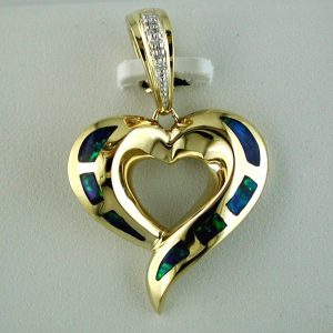 OPAL & DIA HEART PENDANT