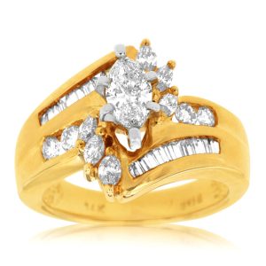 DIAMOND ENGAGEMENT RING