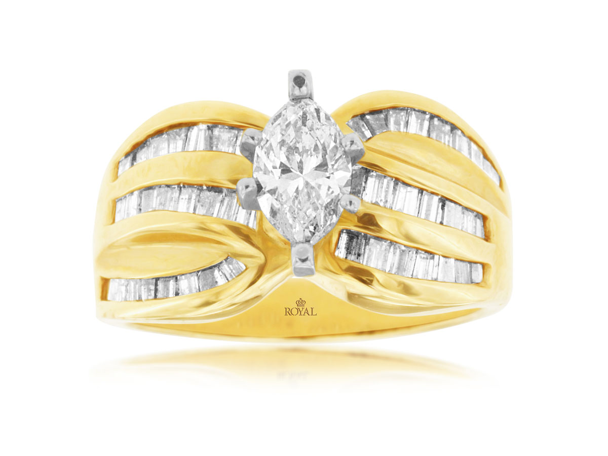 DIAMOND ENGAGEMENT RING