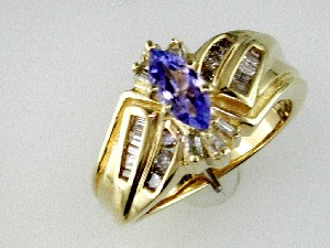 TANZANITE & DIAMOND RING