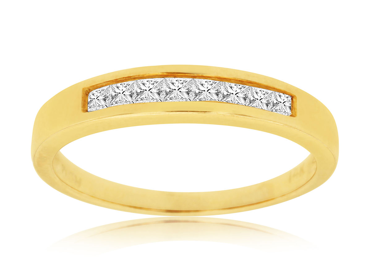 DIAMOND WEDDING BAND