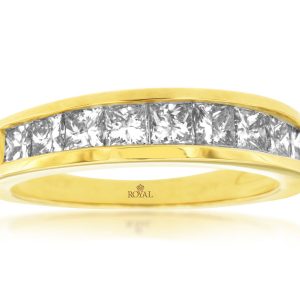 DIAMOND WEDDING BAND