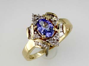 TANZANITE & DIAMOND RING