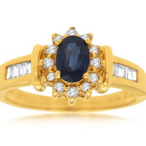 SAPPHIRE & DIAMOND RING