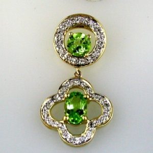PERIDOT & DIAMOND PENDANT