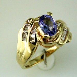 TANZANITE & DIAMOND RING