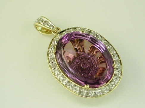 AMETHYST & DIAMOND PENDANT